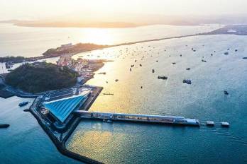 La Terminal de Cruceros de Amador fue construida por la compañía china Harbor Engineering Company.