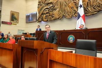 El procurador de la Nación, Luis Gómez, durante su comparencia en el pleno de la Asamblea Nacional.