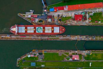 Desde enero, el tránsito por el Canal es de 24 buques diarios: 17 panamax y 7 neopanamax.