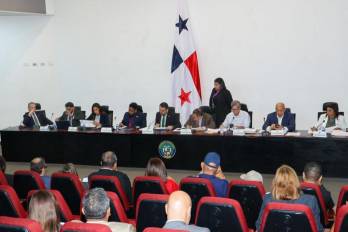La iniciativa, impulsada por el Órgano Ejecutivo, recibió seis votos a favor y tres abstenciones.