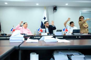 La solicitud recibió el respaldo de 10 diputados y ningún voto en contra.