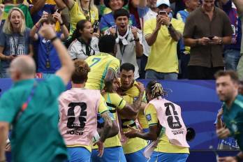 Brasil espera rival en su camino hacia la conquista de su sexto título mundial.