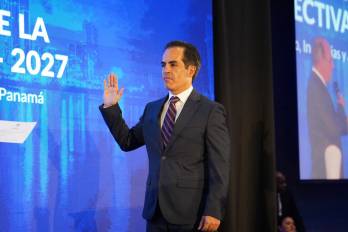 Juramentación del nuevo presidente de la Cciap, Aurelio Barría Pino.