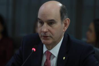 Chapman afirmó que la mayoría de las inversiones extranjeras provienen del continente americano y de Europa.