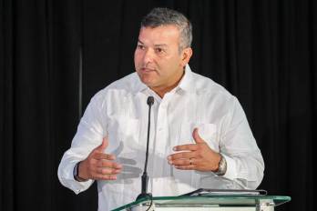 Fernández explicó que durante la actual administración se incrementó significativamente la cantidad de aspirantes en formación policial.