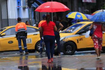 El Impha alerta sobre lluvias, actividad eléctrica y alta radiación UV en el país
