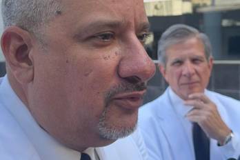 Herrera insistió en que la abstención no significa alinearse con ninguna de las candidaturas en disputa.