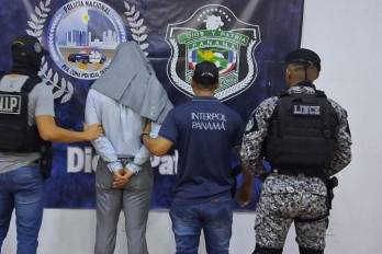 La captura se realizó en cumplimiento de los mecanismos de colaboración entre organismos policiales internacionales para localizar y detener a personas requeridas por la justicia de otros países.