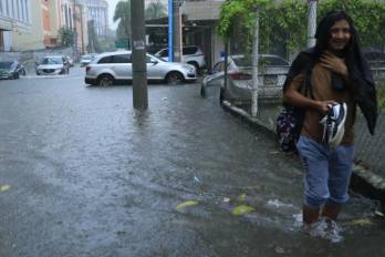 Las lluvias estarán acompañadas de ráfagas de viento, con probabilidad de inundaciones urbanas.