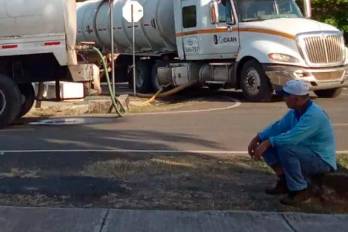 El abastecimiento de agua potable mediante camiones cisterna alquilados se extenderá por 36 meses.