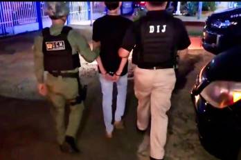 Las autoridades aprehendieron a cuatro personas durante la Operación Blindaje, una investigación vinculada con presuntos delitos de estafa bancaria.
