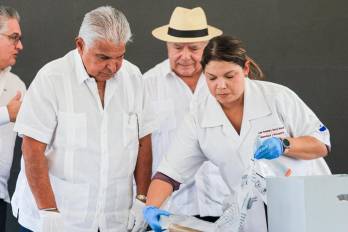 Mulino llevó a cabo una gira por la región de Azuero, donde sostuvo encuentros con comunidades y sectores productivos.