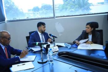 Vista de la reunión de la subcomisión de Economía y Finanzas, presidida por el diputado Luis Duke.