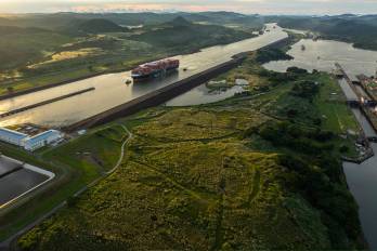 Los chinos y el Canal de Panamá