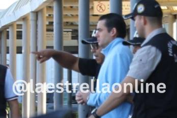 A su llegada al país, Carrizo aseguró que retornó de manera voluntaria desde Guatemala para enfrentar el proceso judicial.