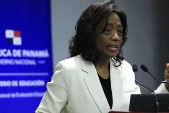 Molinar había sido citada para informar sobre la infraestructura en los centros educativos.