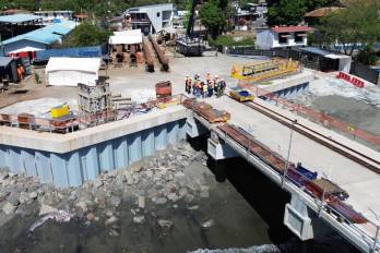 Entre las principales iniciativas destacan la construcción del puerto de Barú, la adecuación del área de aduanas en Paso Canoas y el impulso al ferrocarril Chiriquí-Panamá.
