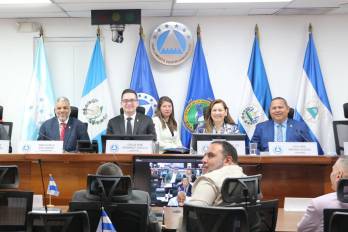 El Presidente del Parlamento Centroamericano, HD Carlos Hernández, durante sesión ordinaria.