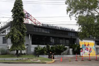 De acuerdo con la compañía, esas desvinculaciones tienen el objetivo de adaptarse a las condiciones actuales del mercado.