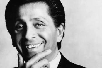 El legendario diseñador italiano Valentino Garavani, uno de los creadores más influyentes y elegantes de todos los tiempos, falleció a los 93 años.