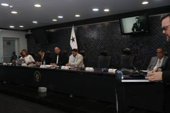 El ministro Moltó destacó que el gobierno panameño mantiene una supervisión constante sobre las operaciones de Minera Panamá