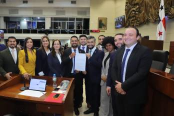 Duke enfatizó que recibió el apoyo de la bancada de la coalición Vamos.