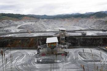 El reclamo de la canadiense se suma a la de Korea Mine Rehabilitatios and Minera Resources Corp.