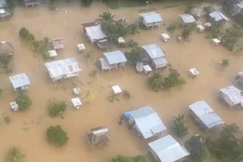 Este anuncio aplica solo a las áreas afectadas por las lluvias, deslizamientos de tierra e inundaciones.