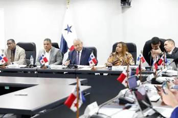 La reducción de fondos del ITSE afectaría 20 carreras técnicas, convenios educativos y el ingreso de nuevos estudiantes, pese a los resultados comprobados de empleabilidad que genera la institución.