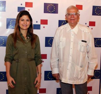 La canciller de Panamá, Erika Mouynes y el alto representante de la Unión Europea (UE) para Asuntos Exteriores y Política de Seguridad, Josep Borrell