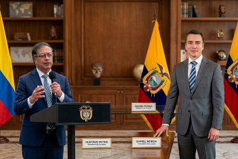 Los presidente Gustavo Petro y Daniel Noboa, de Colombia y Ecuador, respectivamente.