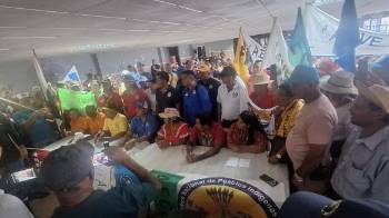 La Coordinadora Nacional de Pueblos Indígenas reúne a líderes de siete grupos originarios.