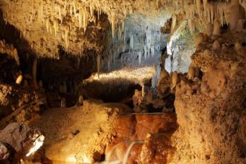 La caverna subterránea mide 2,3 kilómetros.