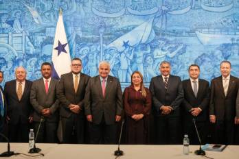 En el encuentro, se abordaron prioridades como la mejora del servicio de agua potable, la rehabilitación de carreteras y el fortalecimiento de la infraestructura.