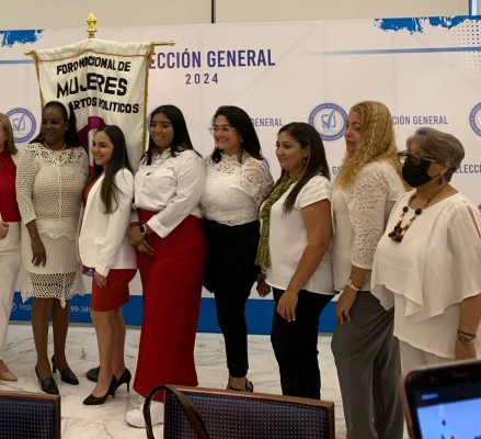Foro Nacional de Mujeres de Partidos Políticos (Fonamupp).