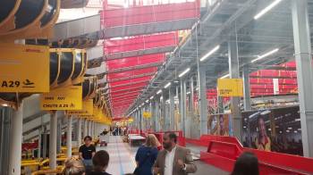 Con la inversión triplican la capacidad operativa instalada para el manejo de 41.000 paquetes o envíos por hora y 44 líneas totalmente automatizadas.