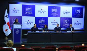 El presupuesto detalla que los ingresos que percibirá la ACP en el año fiscal 2025 por tránsitos alcanzarán 5,527.8 millones de dólares.