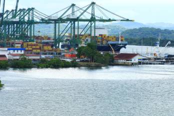 Los puertos: ¿administración pública o administración privada?