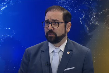 Diego Morales, de Acodeco, advirtió que los colegios deben justificar los aumentos y notificar a los padres con seis meses de anticipación.