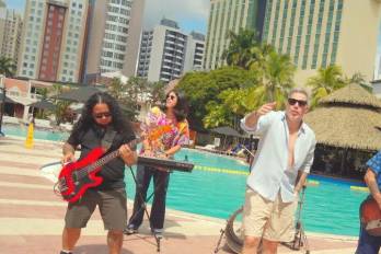 El video se realizó bajo la dirección y producción de Yigael Femenías.