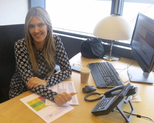 Fotografía facilitada por el PASOK de la eurodiputada socialista griega, Eva Kaili.
