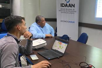 Mientras el Idaan garantiza la calidad del agua, trabajadores de la salud denuncian condiciones críticas por la falta del recurso.