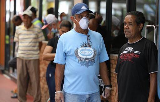 Multas superan los $ 24 mil por no otorgar los descuentos a los jubilados