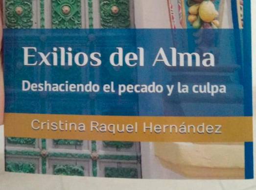 El libro ‘Exilios del alma’ (2022) se adentra en las experiencias de la autora en México.