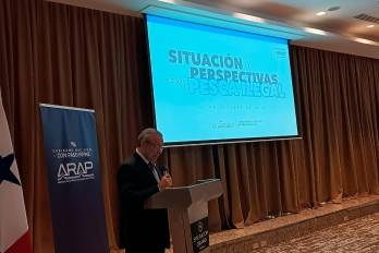 Eduardo Carrasquilla, administrador de la ARAP, presentó ante los comisionados la situación actual de la pesca.