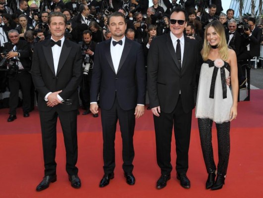 Brad Pitt, Leonardo DiCaprio, Quentin Tarantino y Margot Robbie de 'Once Upon a Time In... Hollywood' en el Festival de Cine de Cannes.
