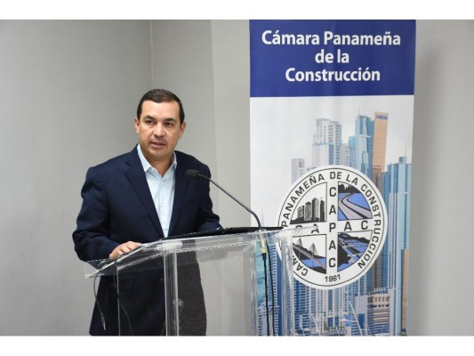 En la imagen Héctor Ortega, presidente de la CAPAC.