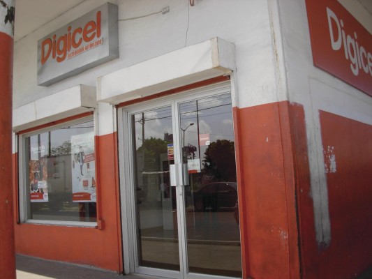 Digicel es uno de los cuatro operadores de telefonía móvil en Panamá.