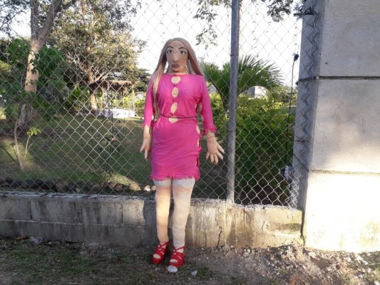 La quema del muñecos de año viejo sigue siendo tradición en Panamá
