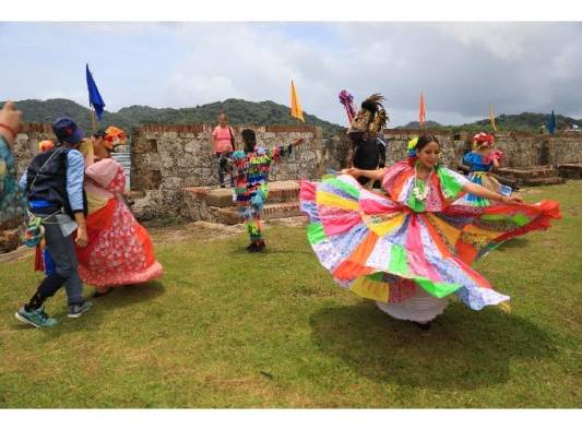 Festival que realza la importancia de la mujer negra y Cimarrona